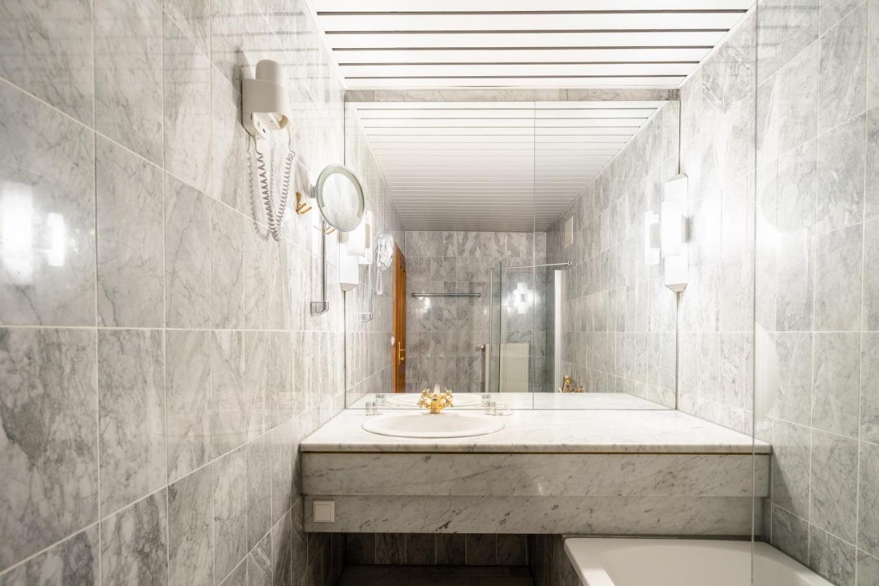 Sonnleitner Landhaus - Apartments Kotschach-Mauthen ภายนอก รูปภาพ
