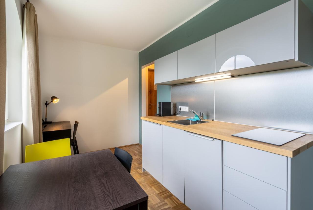 Sonnleitner Landhaus - Apartments Kotschach-Mauthen ภายนอก รูปภาพ